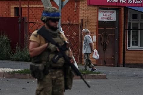 reddit ukraine|Why Russia is struggling to halt Ukraine's Kursk incursion .